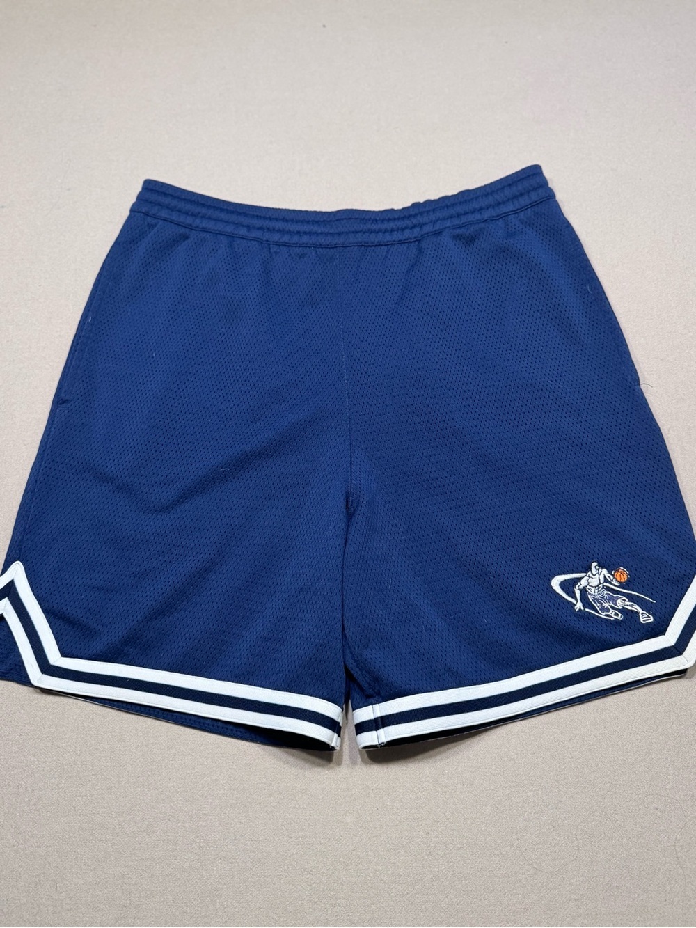 Vintage AND1 "The Player" mesh basketball shorts